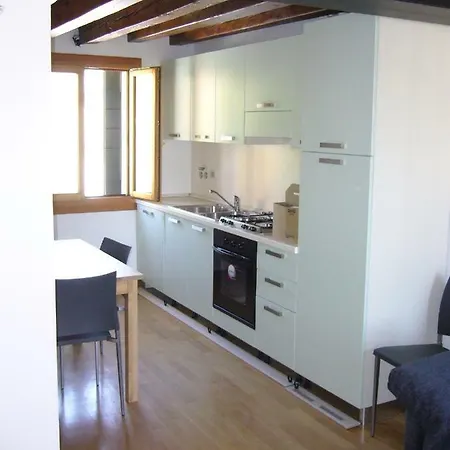 Aparthotel Barche House
